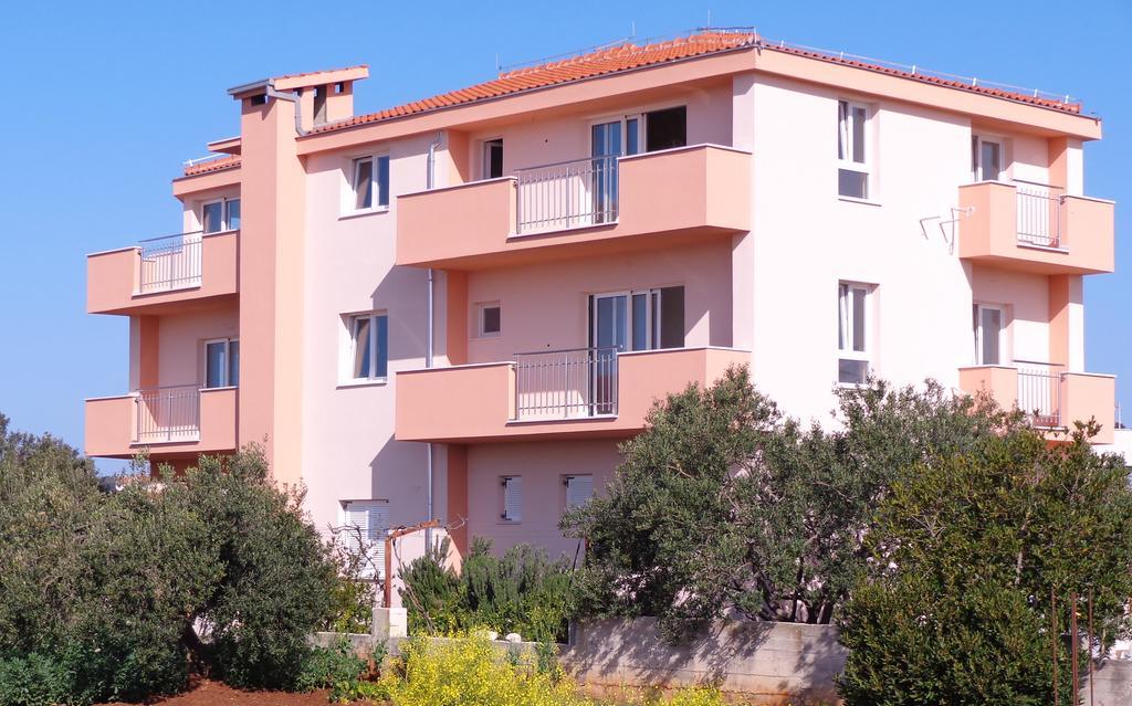 Villa Palas Apartments Рогозница Экстерьер фото