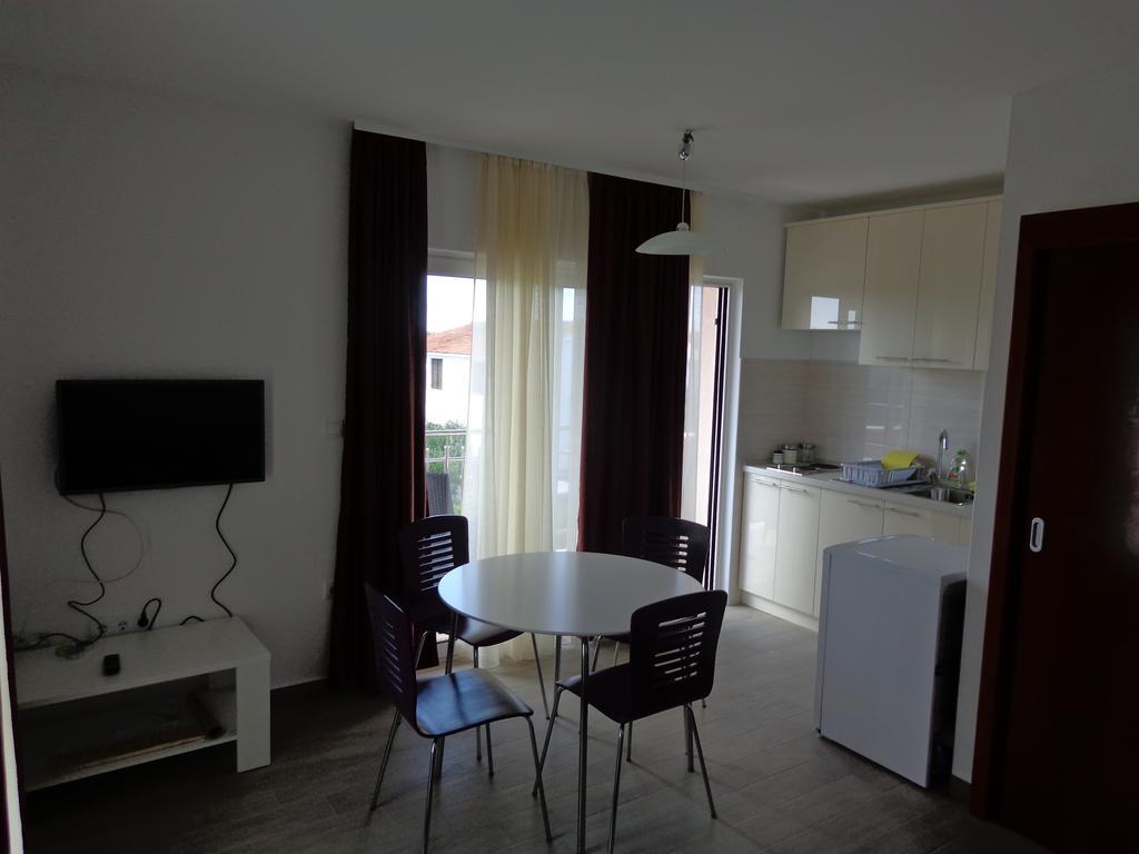 Villa Palas Apartments Рогозница Номер фото