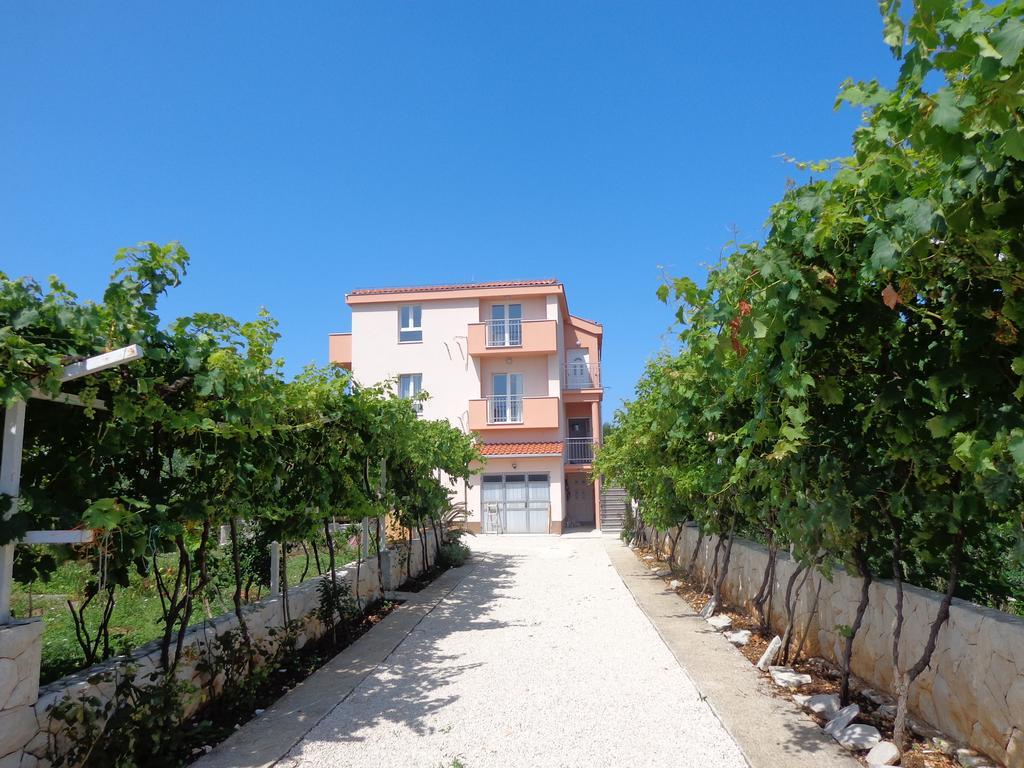 Villa Palas Apartments Рогозница Экстерьер фото